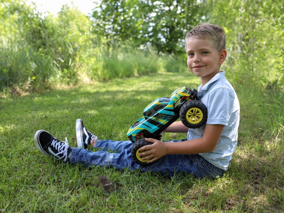 RC auto RMT Monster Tornado